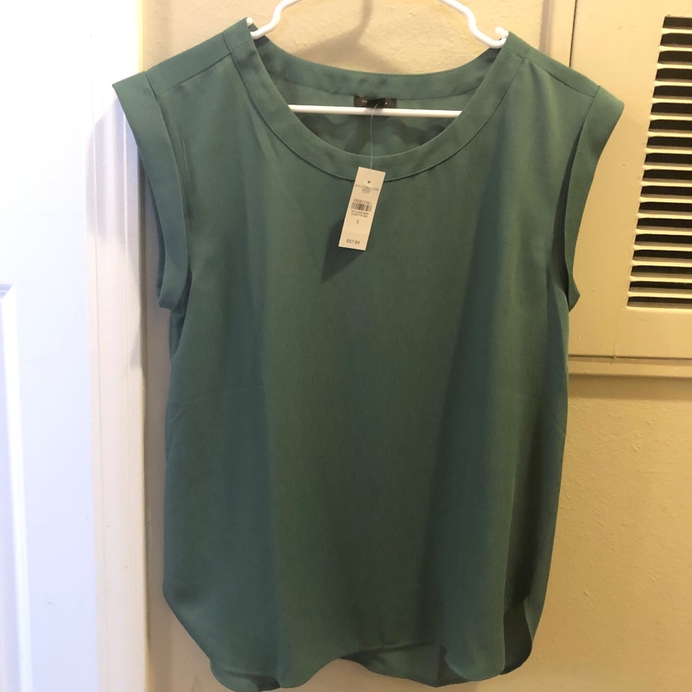 NWT Ann Taylor Top